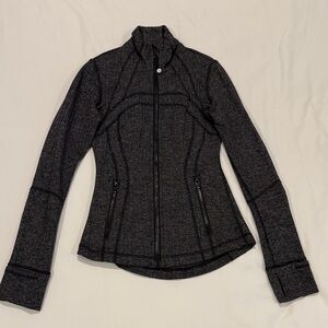 Lululemon Women's Black Fitted Jacket
